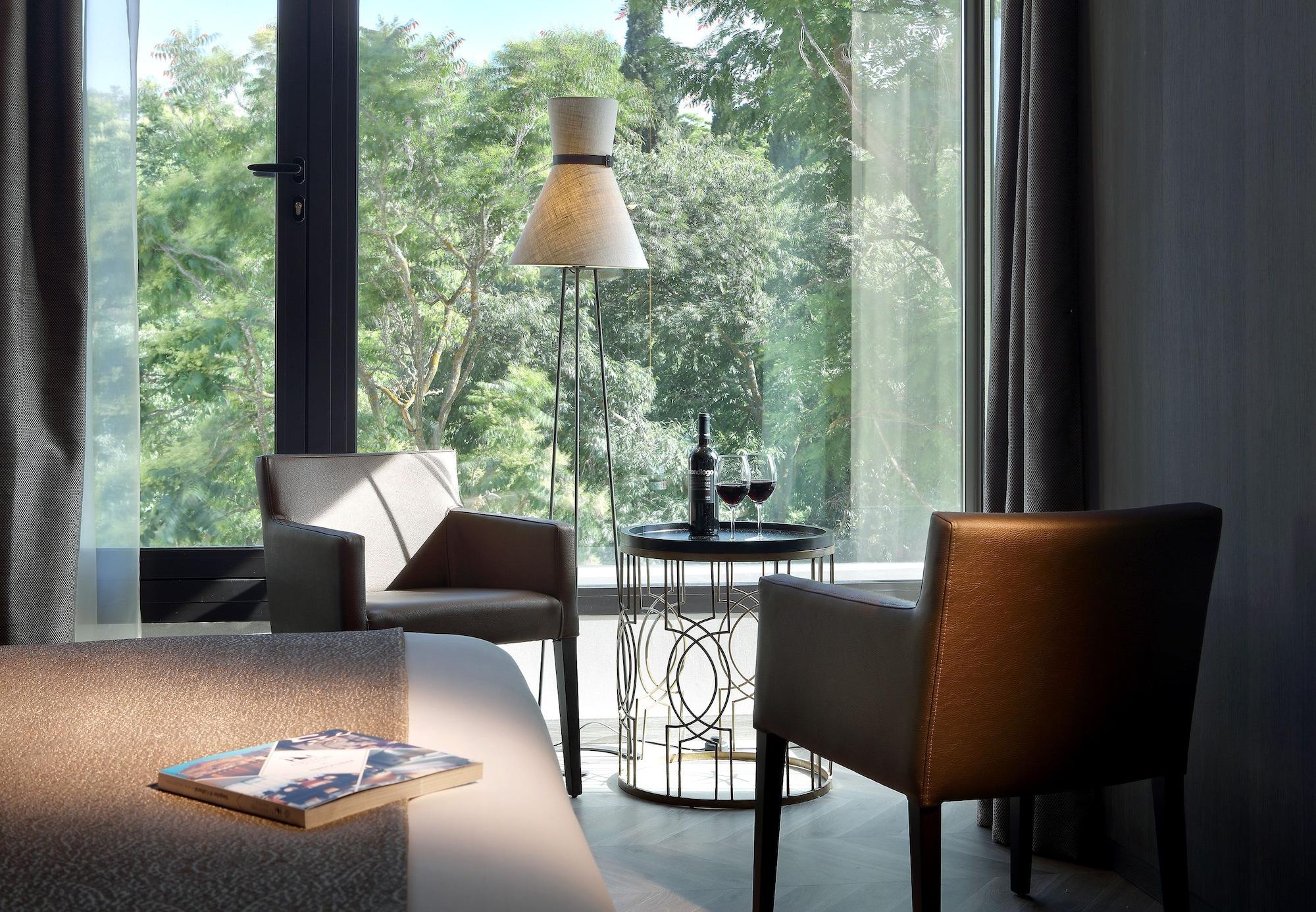 Aurea Washington Irving By Eurostars Hotel Company Гранада Экстерьер фото A room at the hotel