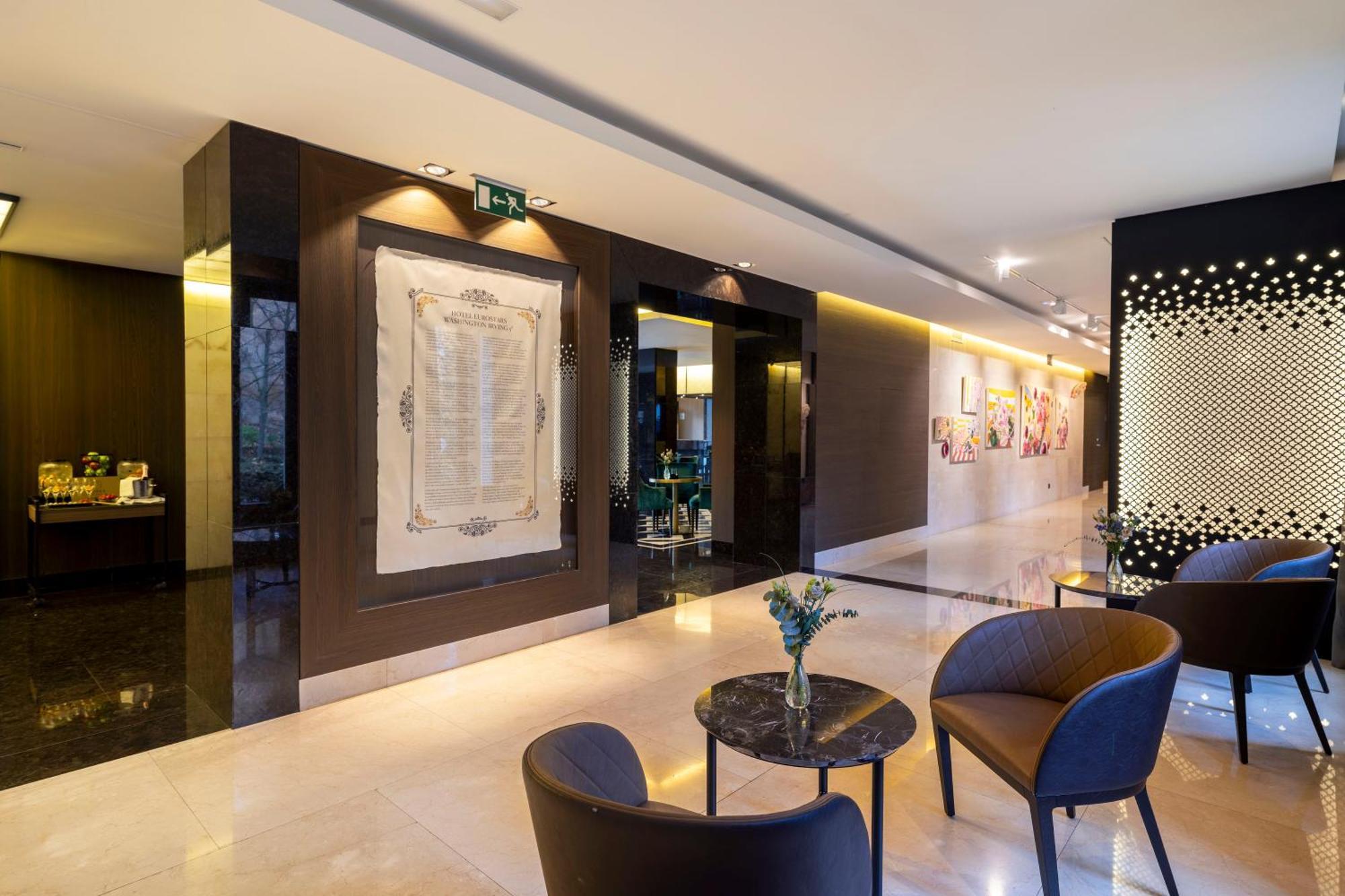 Aurea Washington Irving By Eurostars Hotel Company Гранада Экстерьер фото The lobby of the hotel